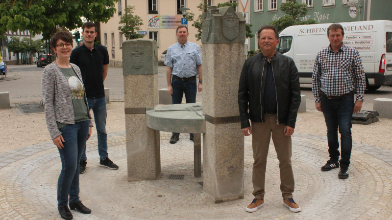 Unser Team in der Ortsmitte von Gochsheim